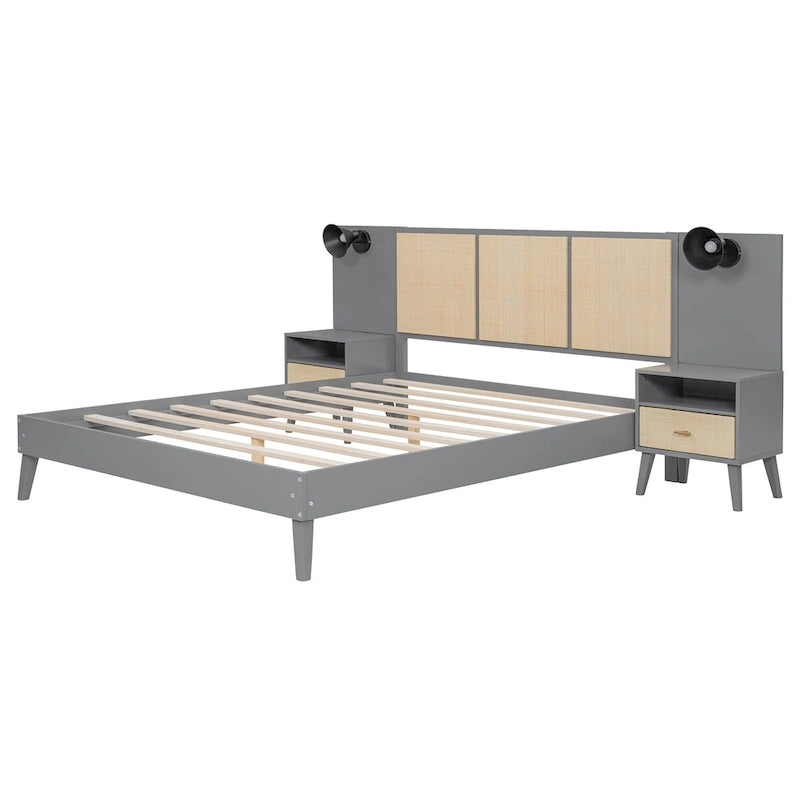 Letto a piattaforma in legno massello con comodini e lampade per testiera